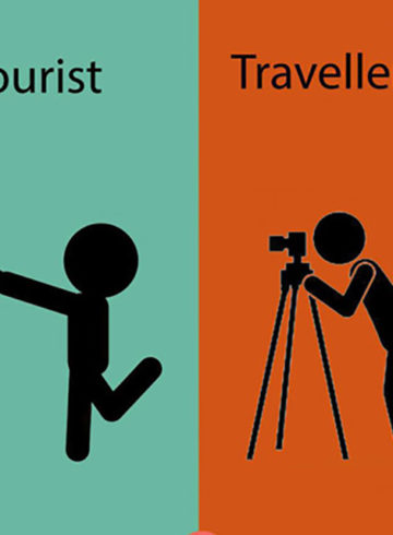 traveler vs tourist